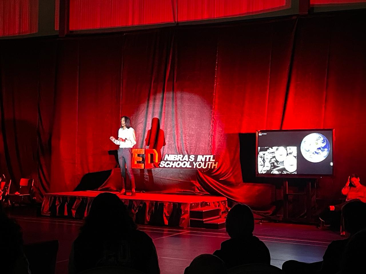 تجربة TEDx NIS: من عيون الطالب